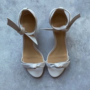 Brand New Alexandre Birman Clarita bow sandals